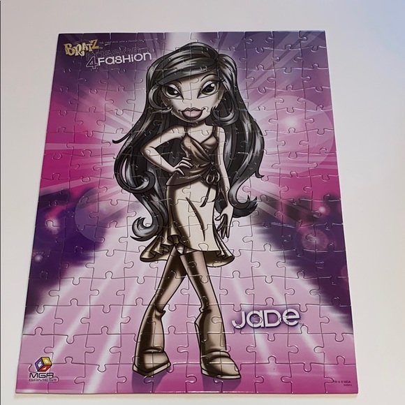 **RARE** Bratz Passion 4 Fashion Puzzle - Jade - Picture 3 of 9